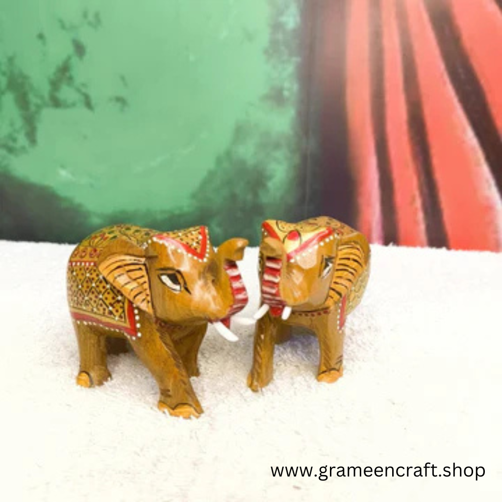 Hand painted Wooden Rajasthan Elephant Showpiece