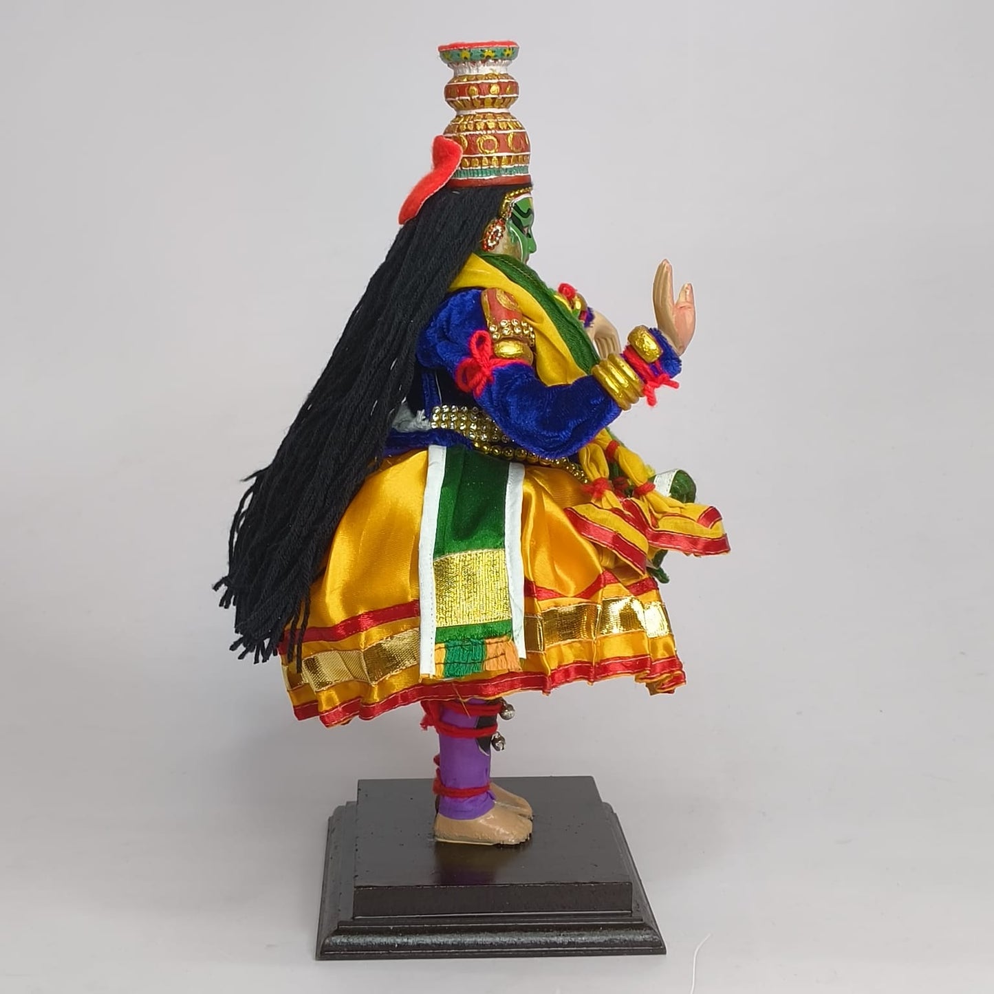 kathakali wooden idol krishna